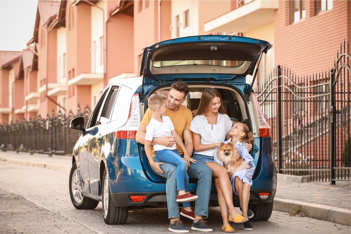 Assurance voiture romandia partner  famille heureuse